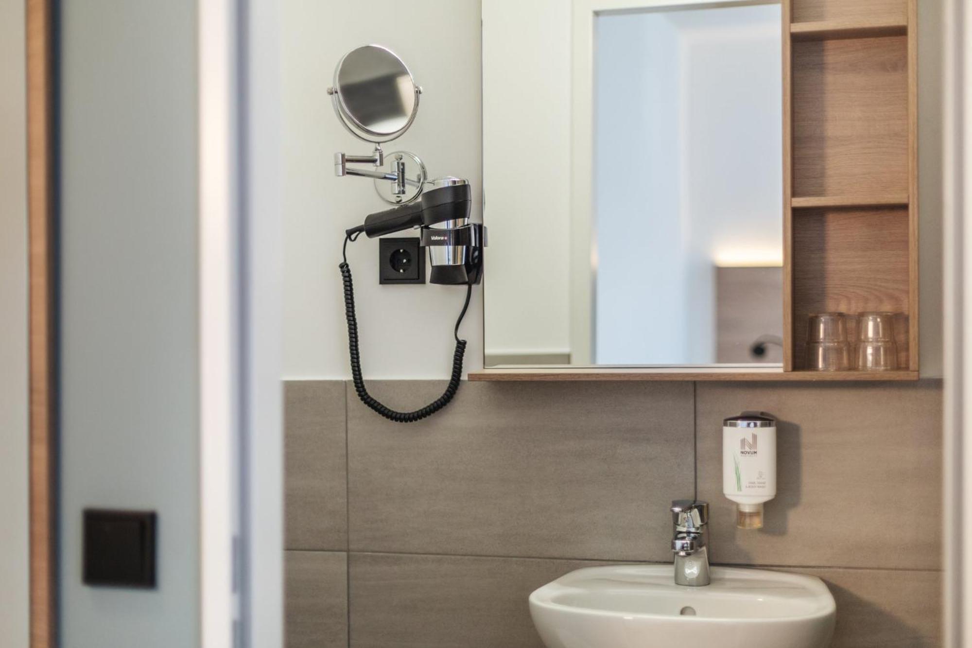 Garner Hotel Hamburg Nord By Ihg מראה חיצוני תמונה